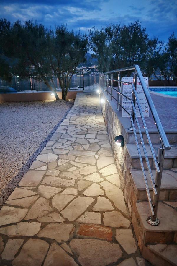 הרצג-נובי Apartments Maxi Katic מראה חיצוני תמונה