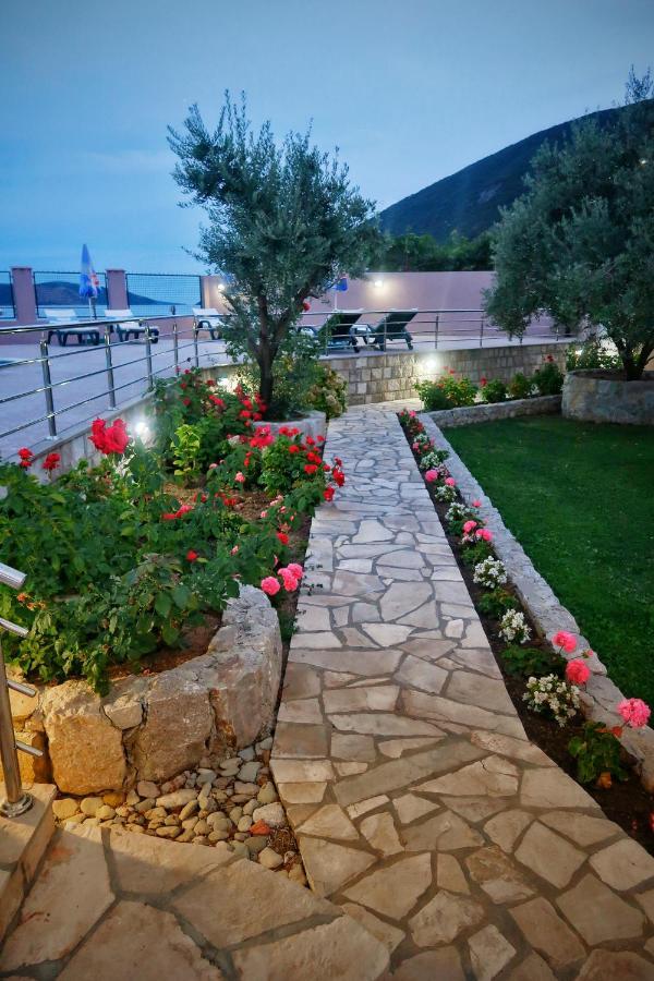 הרצג-נובי Apartments Maxi Katic מראה חיצוני תמונה