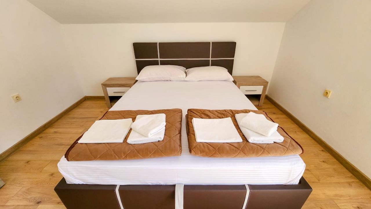 הרצג-נובי Apartments Maxi Katic מראה חיצוני תמונה