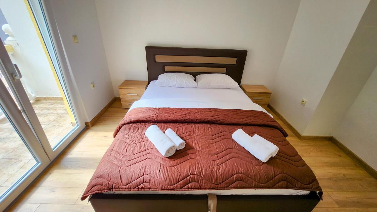 הרצג-נובי Apartments Maxi Katic מראה חיצוני תמונה