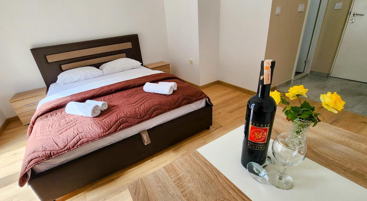 הרצג-נובי Apartments Maxi Katic מראה חיצוני תמונה