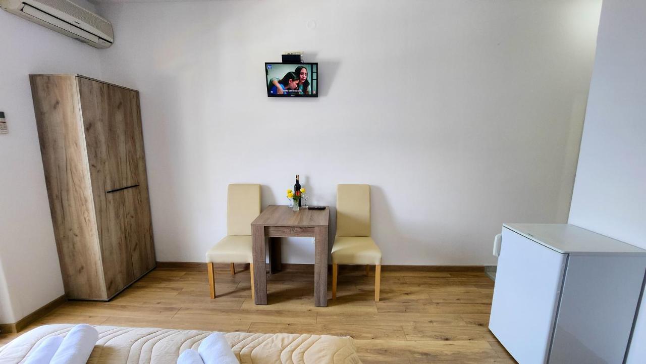 הרצג-נובי Apartments Maxi Katic מראה חיצוני תמונה