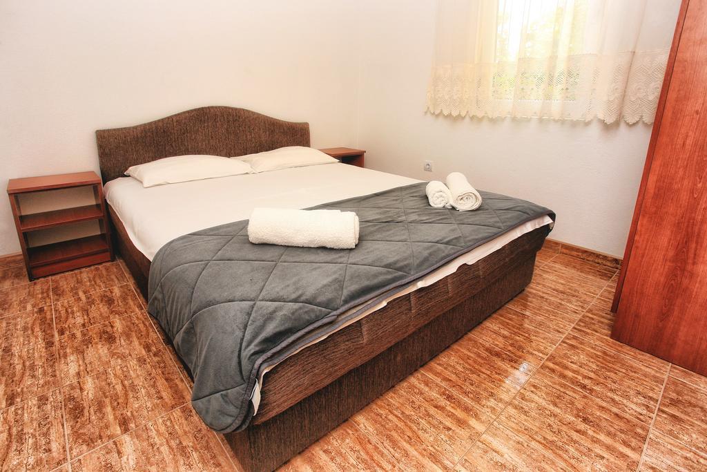 הרצג-נובי Apartments Maxi Katic מראה חיצוני תמונה
