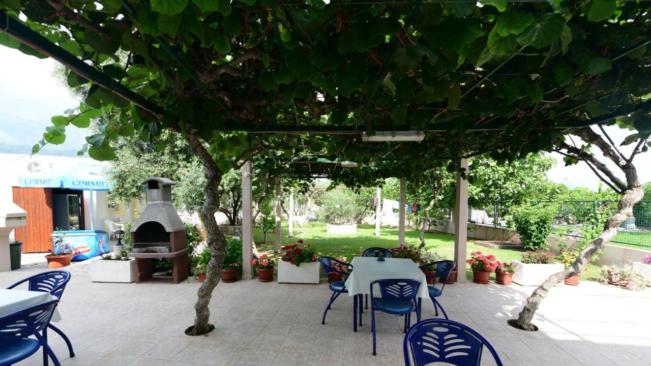 הרצג-נובי Apartments Maxi Katic מראה חיצוני תמונה